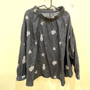 Oversized Elegant Black Floral Women's Top